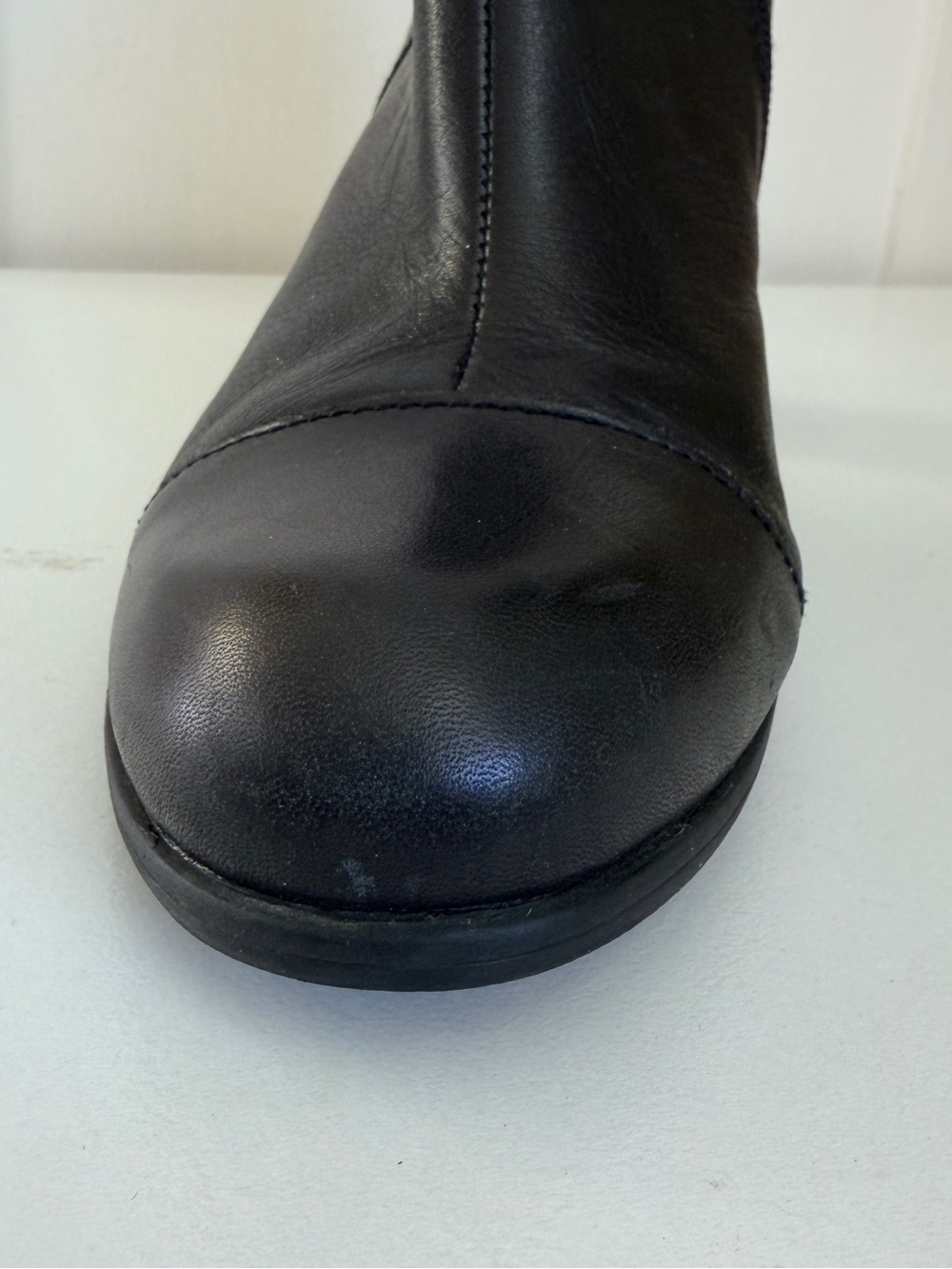 Born Black Leather Ankle Boots Women’s 9.5 Block Heel Booties - Picture 5 of 8